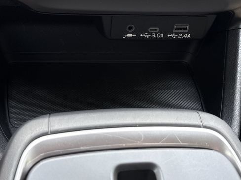 Used 2024 Subaru Crosstrek 2.0i Premium AWD/4WD image 25
