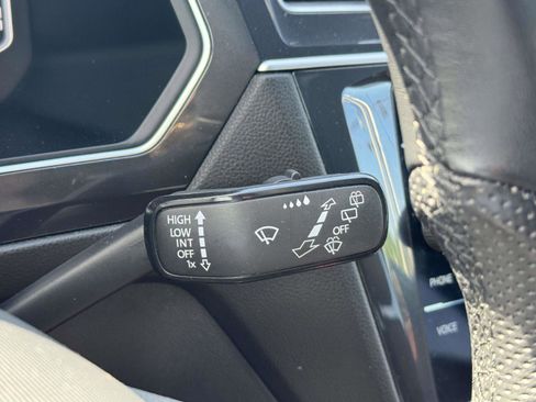 Used 2024 Volkswagen Tiguan SEL R-Line AWD/4WD image 24