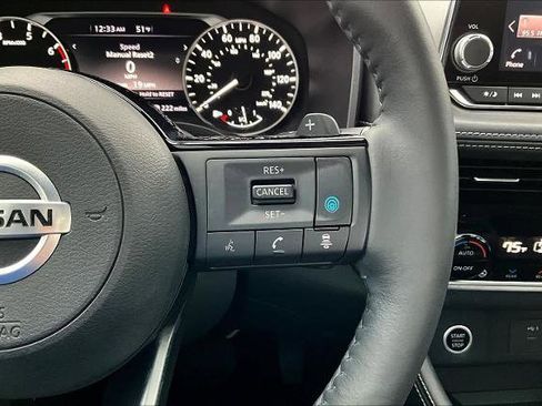 Certified 2021 Nissan Rogue SL image 24