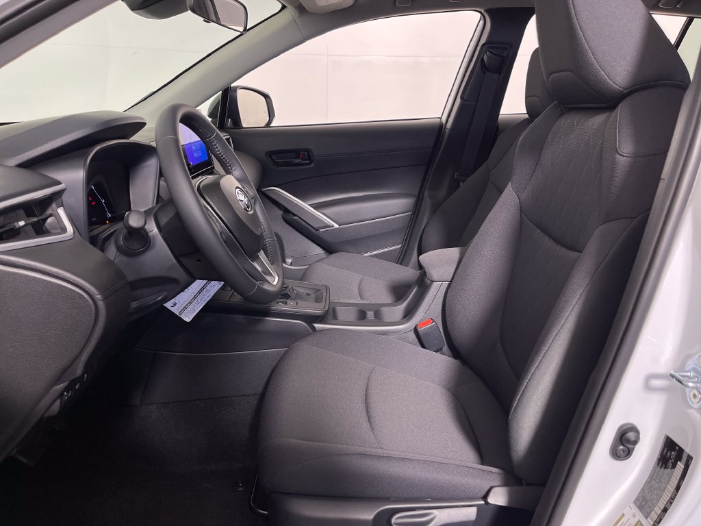 New 2026 Toyota Corolla Cross LE FWD image 12