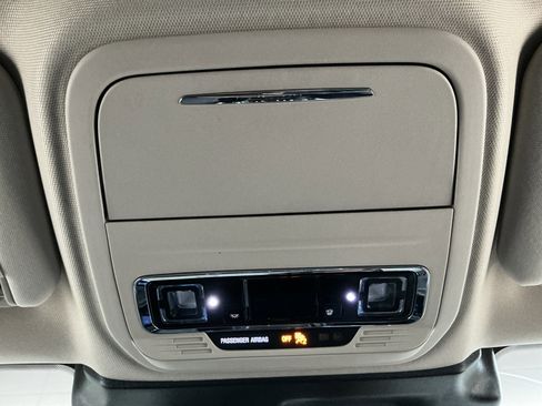 Used 2024 Lincoln Corsair Reserve image 17