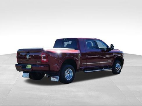 Used 2023 RAM 3500 Limited AWD/4WD image 10
