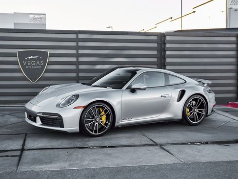 Used 2021 Porsche 911 Turbo S image 6