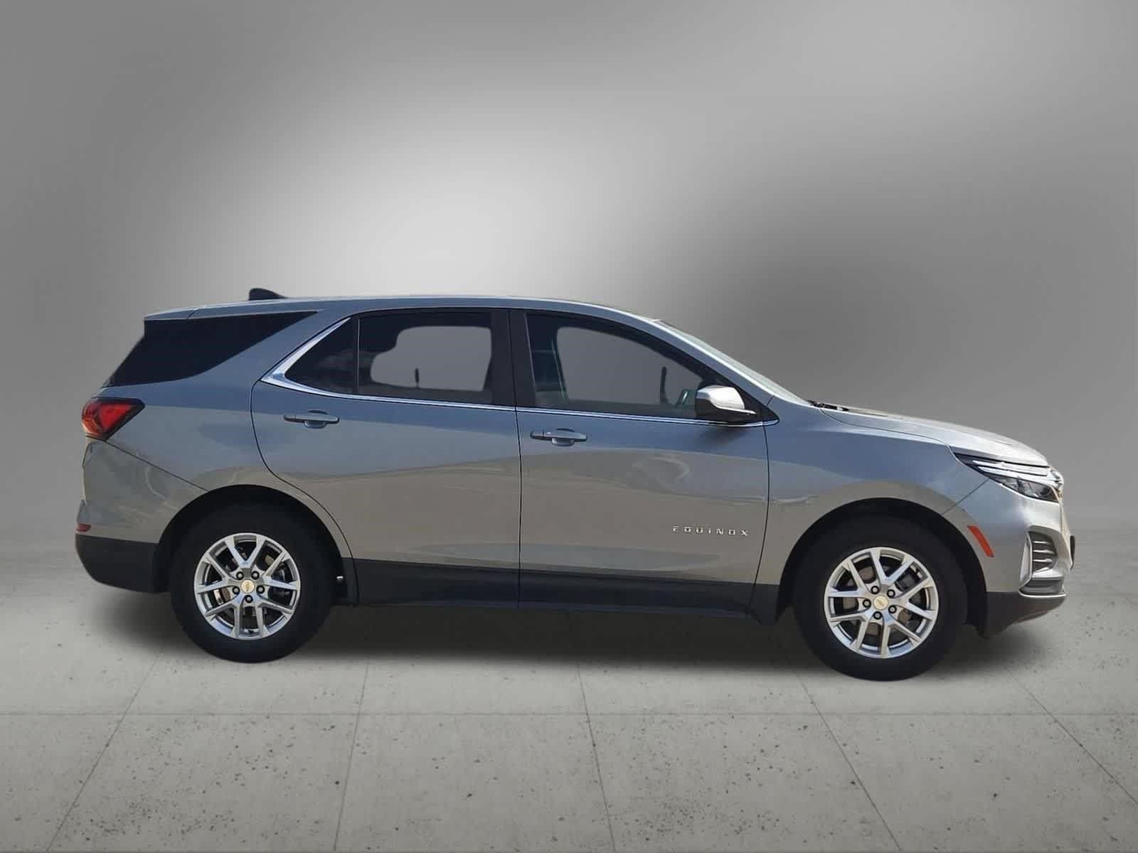 Used 2023 Chevrolet Equinox LT FWD image 7