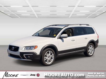 Used 2016 Volvo XC70 T5 Premier w/ Proximity Package