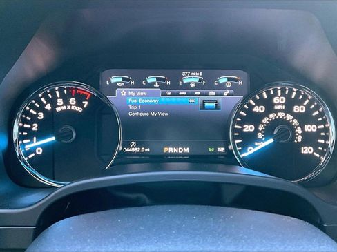 Used 2020 Ford F150 Lariat w/ Equipment Group 502A Luxury image 22