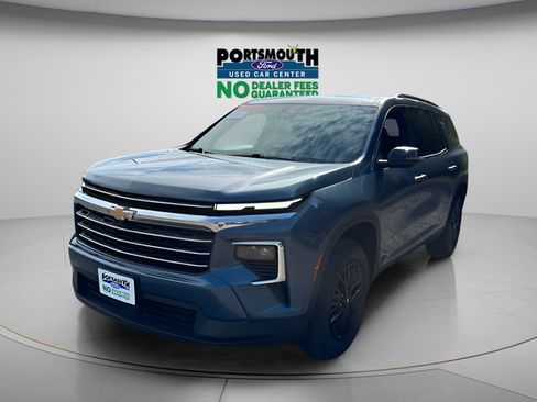 Used 2025 Chevrolet Traverse LT AWD/4WD image 23