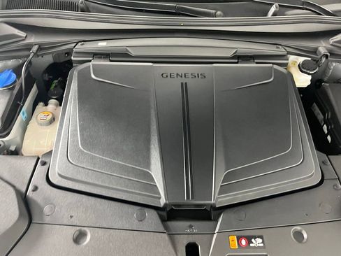 Used 2023 Genesis GV60 Advanced image 38