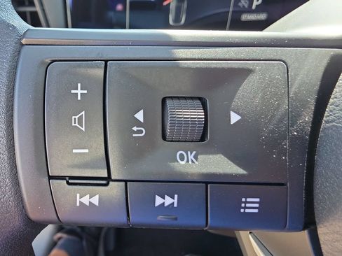 New 2026 Nissan Kicks SV w/ Cold Weather Package FWD image 32