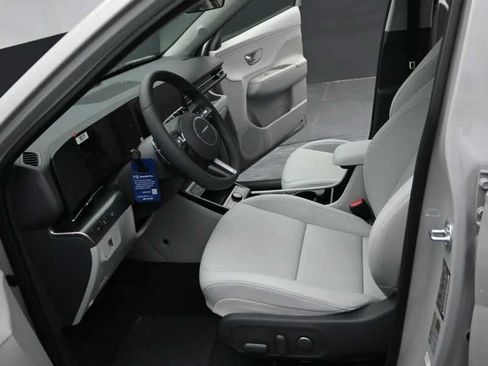 New 2026 Hyundai Kona SEL Premium AWD/4WD image 16