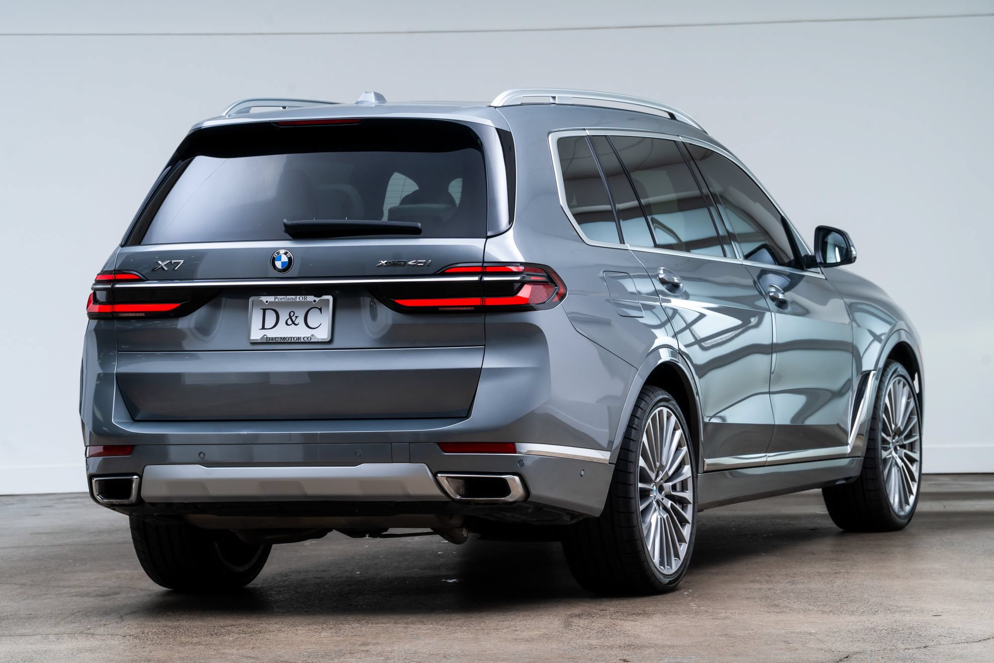 Used 2023 BMW X7 xDrive40i w/ Executive Package AWD/4WD image 7