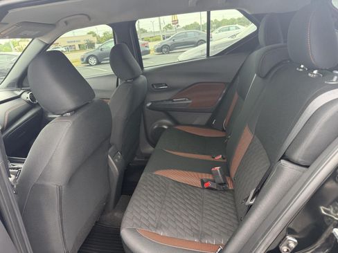 Used 2024 Nissan Kicks SR FWD image 14