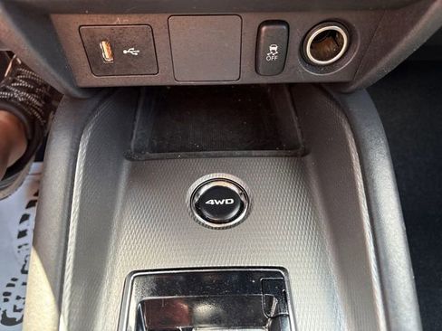 Used 2025 Mitsubishi Outlander Sport ES AWD/4WD image 17