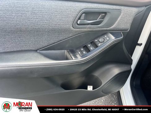 Used 2022 Nissan Rogue S AWD/4WD image 14