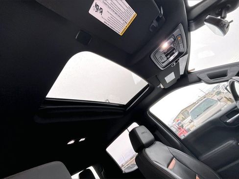 Used 2022 GMC Sierra 1500 AT4 w/ AT4 Premium Package image 23