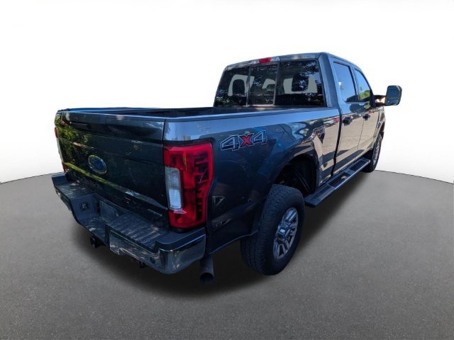 Used 2017 Ford F350 XLT AWD/4WD image 5