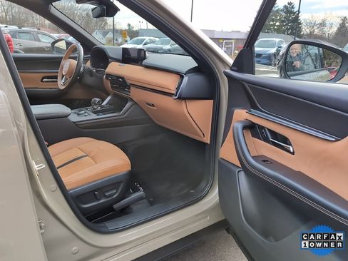 Certified 2025 MAZDA CX-70 3.3 Turbo S w/ Premium Plus image 7