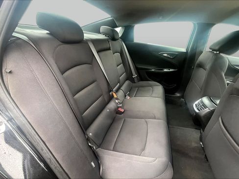 Used 2024 Chevrolet Malibu LT FWD image 20