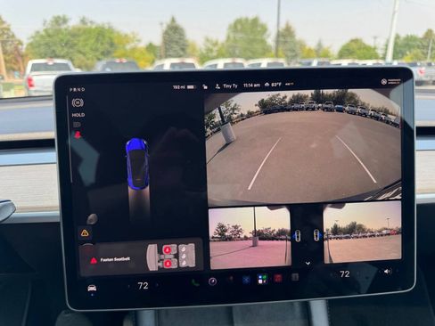 Used 2023 Tesla Model Y Long Range AWD/4WD image 21