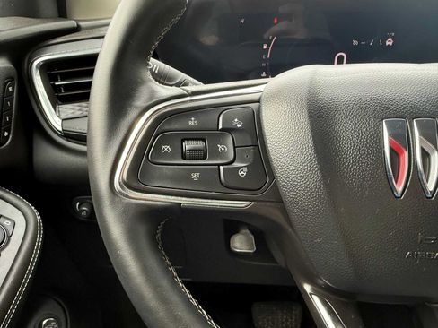 Used 2025 Buick Encore GX Avenir w/ Avenir Convenience Package AWD/4WD image 25