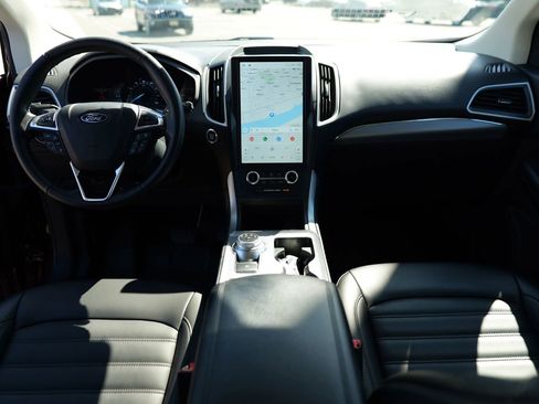 Used 2022 Ford Edge SEL w/ Convenience Package image 18