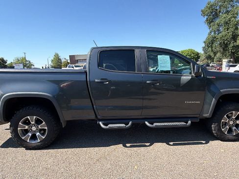 Used 2017 Chevrolet Colorado Z71 AWD/4WD image 4