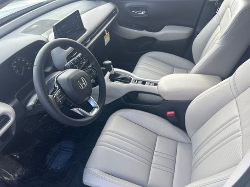 New 2026 Honda HR-V EX-L image 9