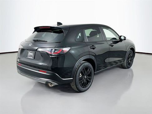 New 2026 Honda HR-V Sport image 7