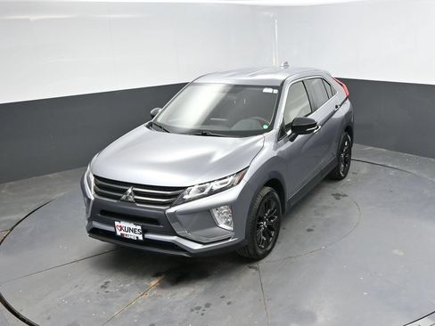 Used 2019 Mitsubishi Eclipse Cross LE AWD/4WD image 30