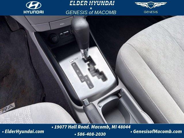 Used 2010 Hyundai Elantra GLS FWD image 18