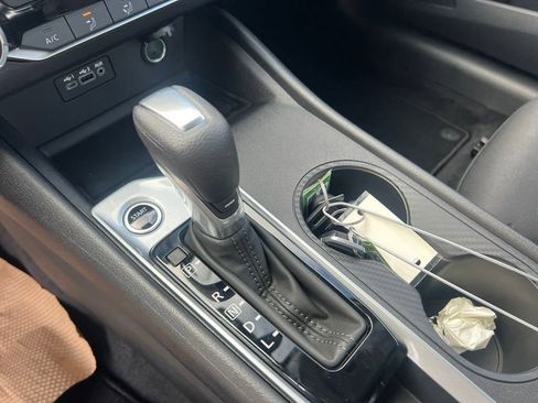 Used 2025 Nissan Altima 2.5 S image 24