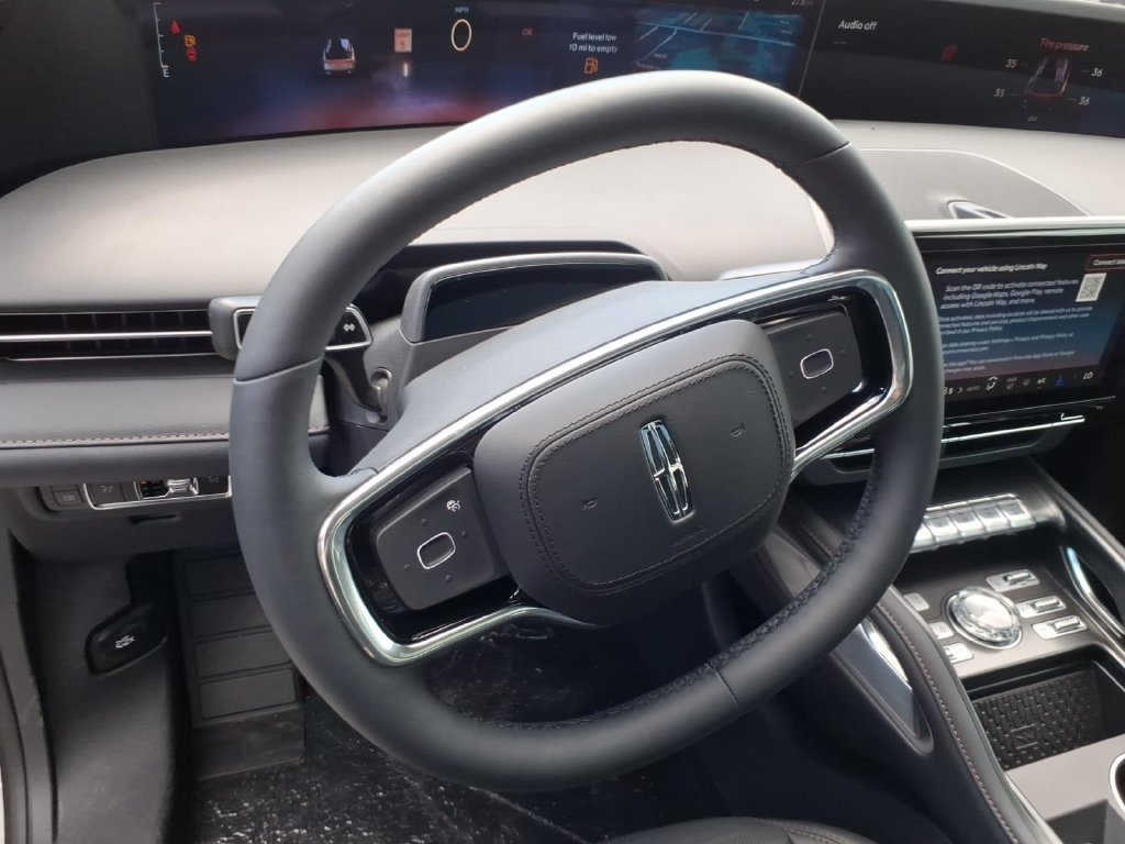 New 2026 Lincoln Nautilus Reserve w/ Jet Appearance Package AWD/4WD image 21