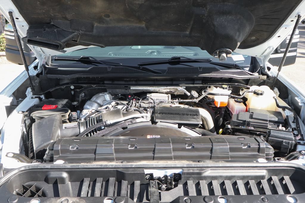 Used 2022 Chevrolet Silverado 2500 LTZ w/ Safety Package AWD/4WD image 13