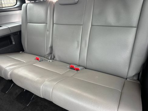 Used 2014 Toyota Sequoia Platinum image 16