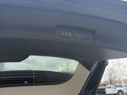 New 2026 Ford Explorer Active image 15