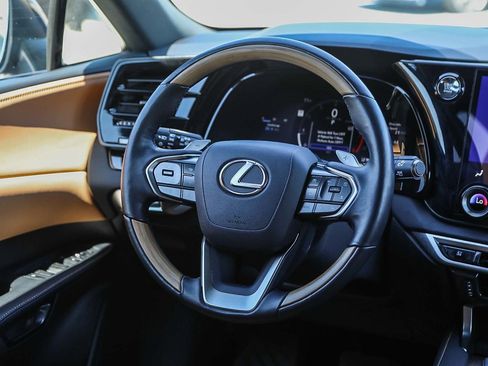 Used 2025 Lexus RX 350 Premium w/ Accessory Package (Z1) FWD image 15
