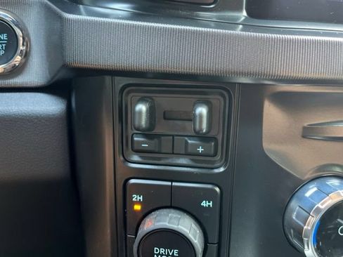 Used 2026 Ford F250 Platinum AWD/4WD image 17