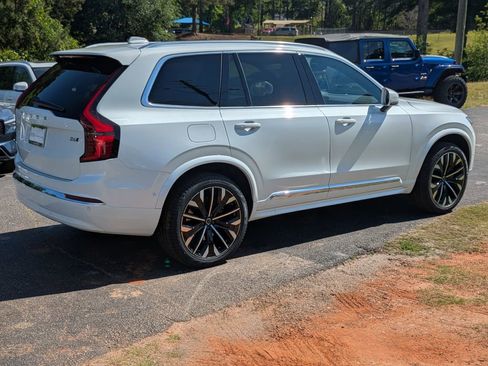 New 2026 Volvo XC90 B5 Core AWD/4WD image 6