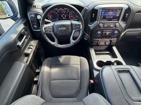 Used 2020 Chevrolet Silverado 1500 RST AWD/4WD image 18