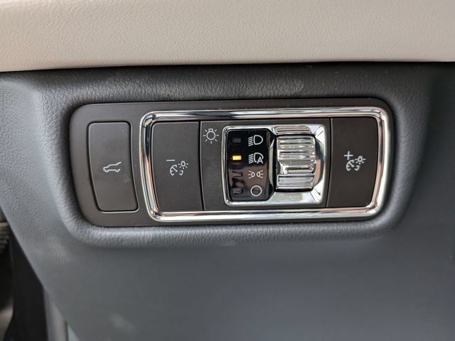 Used 2026 Lincoln Aviator Reserve w/ Luxury Package AWD/4WD image 17