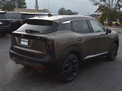 New 2026 Nissan Kicks SR w/ SR Premium Package image 5