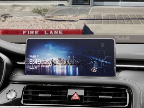 New 2026 Genesis G70 2.5T image 12