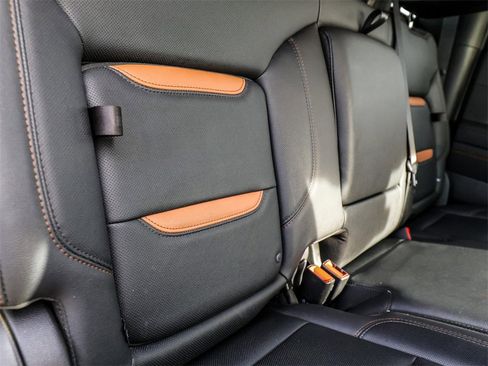 Used 2023 GMC Sierra 1500 AT4 w/ AT4 Preferred Package image 29