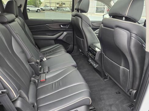 Used 2022 Acura MDX SH-AWD w/ Advance Package image 28