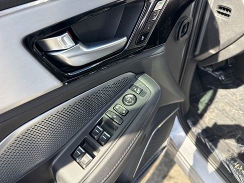 New 2026 Acura MDX SH-AWD image 16