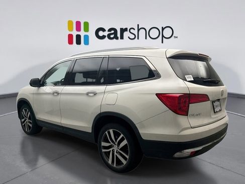 Used 2018 Honda Pilot Elite image 3