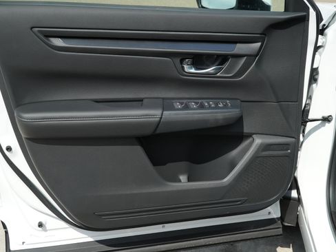 New 2026 Honda CR-V LX image 13