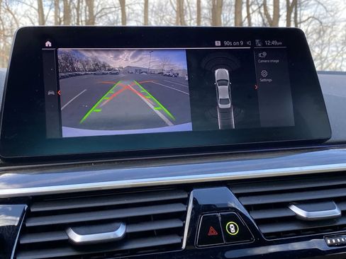 Used 2020 BMW 530i xDrive 530i xDrive w/ Premium Package image 35