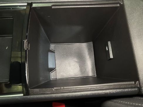 Used 2025 Chevrolet Traverse LT w/ Sun and Wheel Package image 25