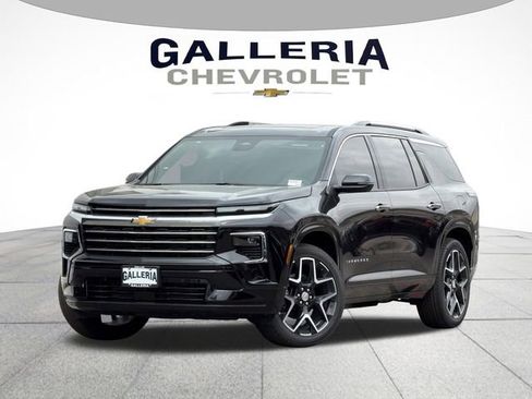 New 2026 Chevrolet Traverse High Country w/ LPO, Floor Liner Package image 1